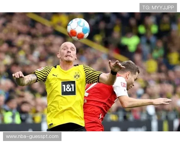 博鱼足球体育:2024年全球足球赛事全面开启,博鱼体育平台全程直播引领新潮流 博鱼足球体育:2024年全球足球赛事全面开启,博鱼体育平台全程直播引领新潮流